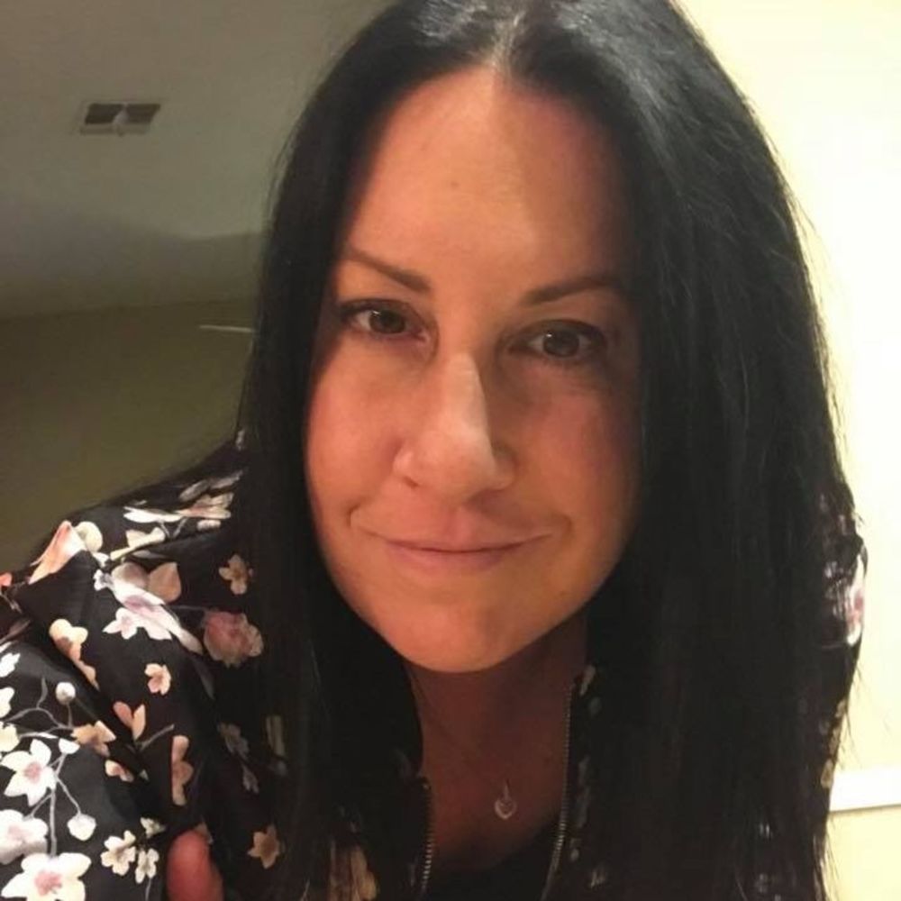 Meet your Posher, Julie